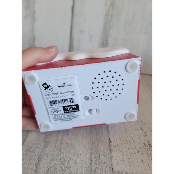 Hallmark music motion Caroling snowmen animated Xmas - Picture 10 of 10